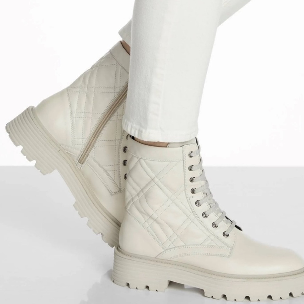 La Canadienne Yasmine Women's Leather Boot